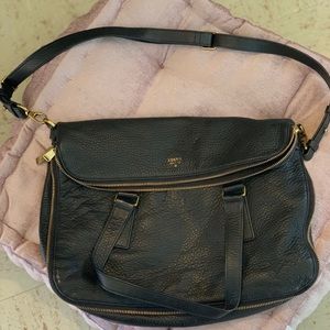 Very good used condition fossil bag
